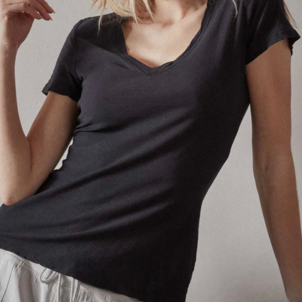 James Perse Sheer Slub Casual V Neck